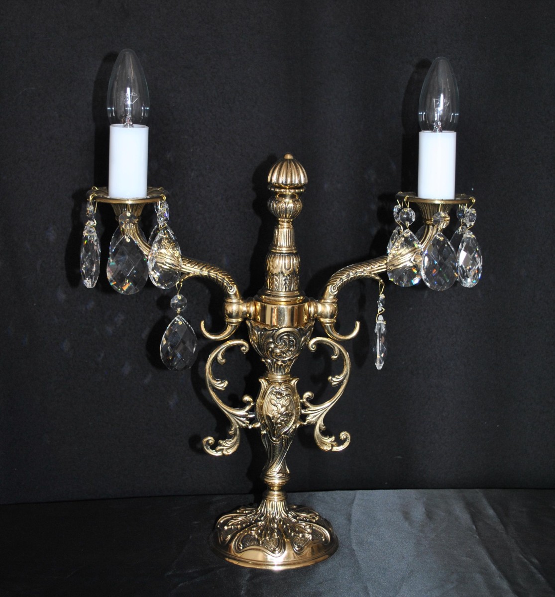 2 Arms Cast brass table crsystal lamp with crystal almonds