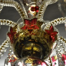 Colorful crystal chandeliers painted with gold - Gold grapes with red leaves