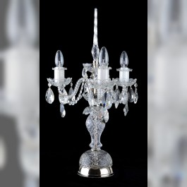 Tall crystal table lamp as the additional light for your apartment