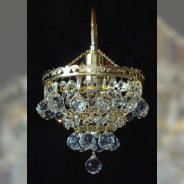 1 Arm crystal wall light with metal arm & cut crystal balls - Glossy brass