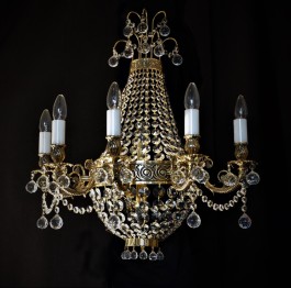 5-arm wall lamp decorated with crystal balls