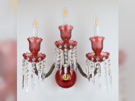 Red 3-arm Baccarat wall light