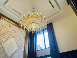 Chandelier G 20260425_154919 - 81 bulbs, dia 300 x 280 cm, shiny golden brass, AMBER (bells and bowls)