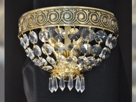 Surface-mounted wall basket with matching cast brass band - 2 bulbs