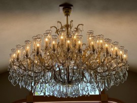 Maria Theresa crystal chandelier dia 220 cm/89.8" decorated with cut glass vases.