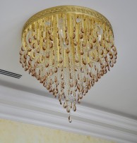 Murano chandelier with a metal plate with spotlights