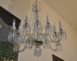 12-arm crystal chandelier in Baccarat style