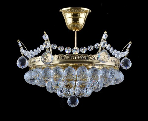 Chandelier for smaller spaces such as apartment entrances, smaller bedrooms, hallways
