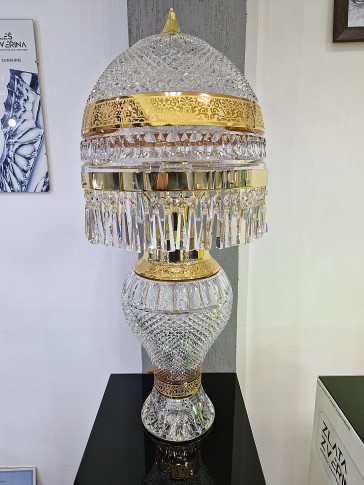 Tall table lamp with diamond cut BACCARAT