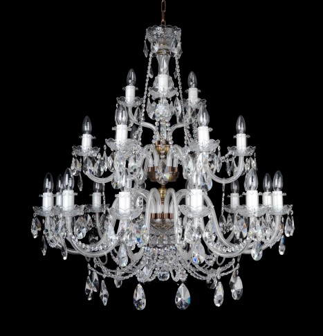 Practical 21-arm crystal chandelier with brown metal for a smaller entrance hall of a house