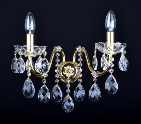 2 Arms brass crystal wall light with cut almonds and tubular arms