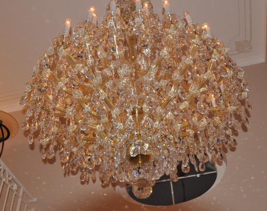 The 48 flames Maria Theresa chandelier - Glold finish