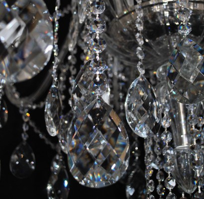 What can be changed on the chandelier from the eshop | Bohemian glass