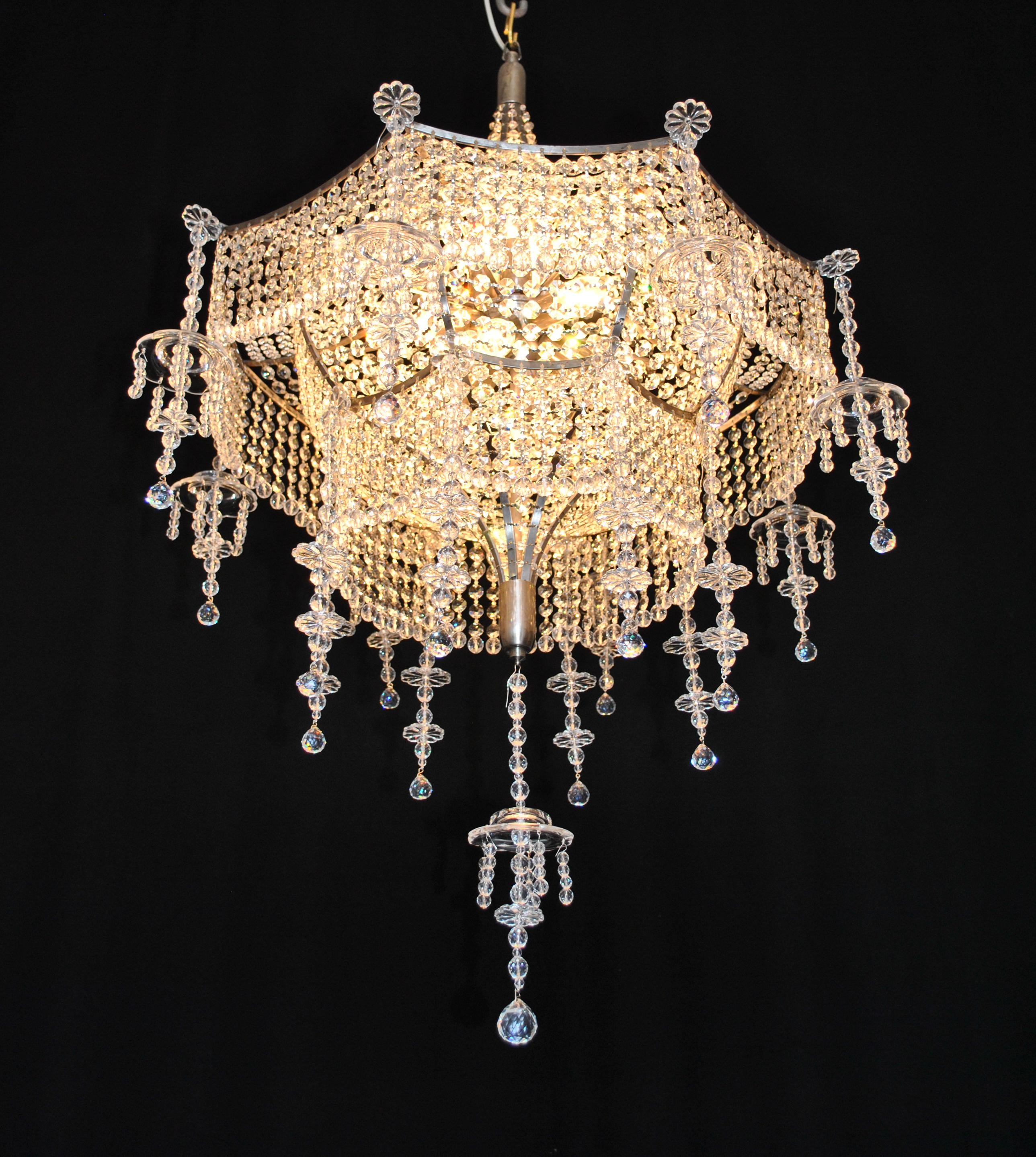 Luxurious Strass chandeliers & wall lights in Oriental style Bohemian