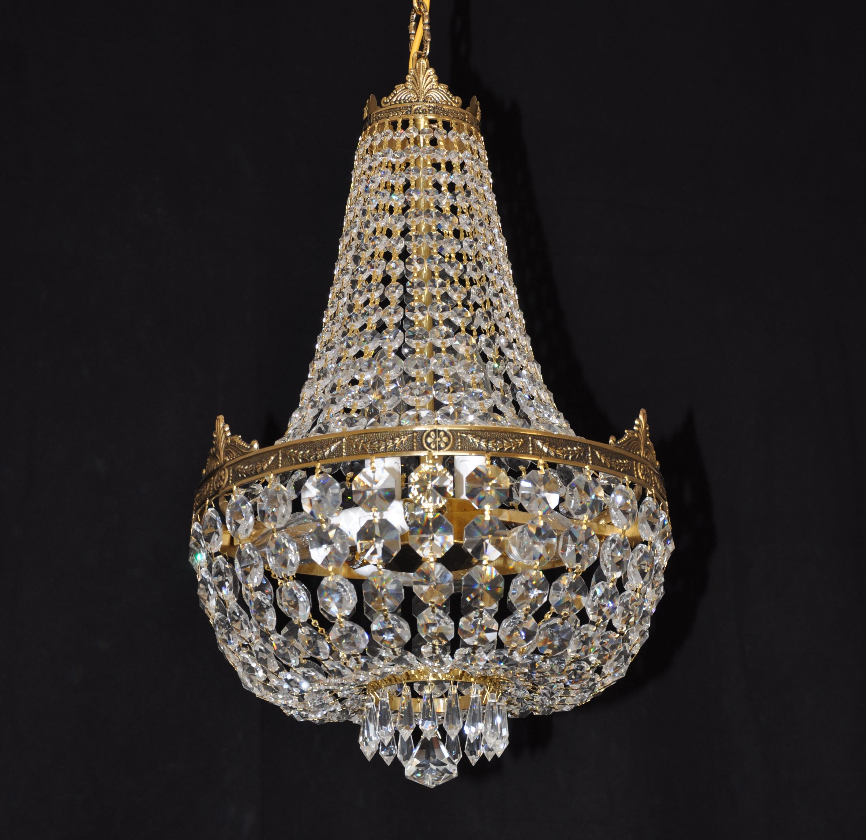 Strass 5-bulbs basket crystal chandelier mede of cast brass strip and  crystal octagons